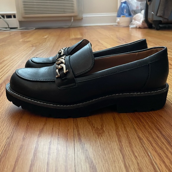 BCBGeneration black loafers with gold detailing - Picture 2 of 5